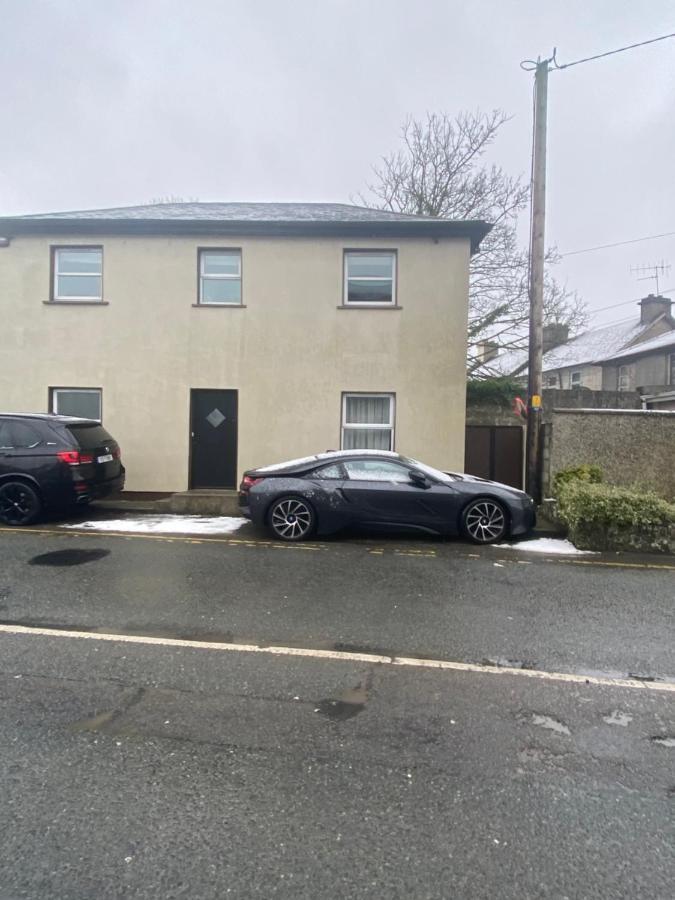 Town Villa With Charming Garden, Bbq Area & Sleeps 6 Cashel  Exterior foto